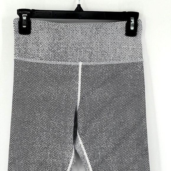 Zyia Active Athletic Yoga Performance Leggings 7/8 Length High Rise Size 4 - Picture 2 of 9